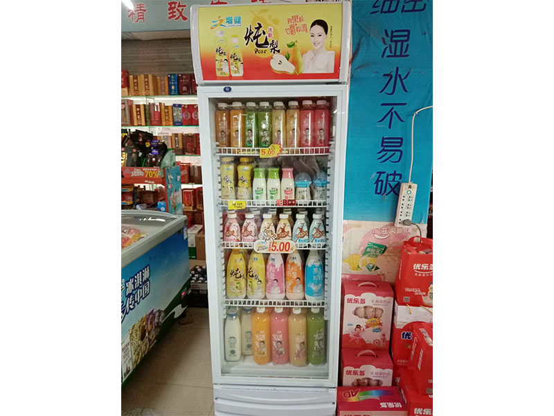 店肆面摆设图